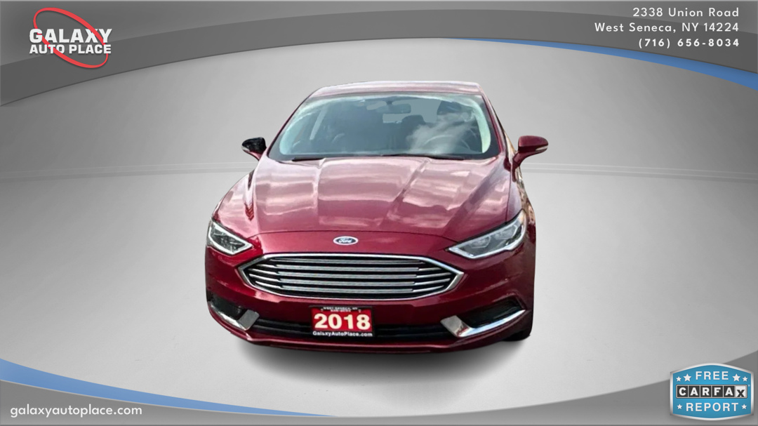 2018 Ford Fusion SE photo 2