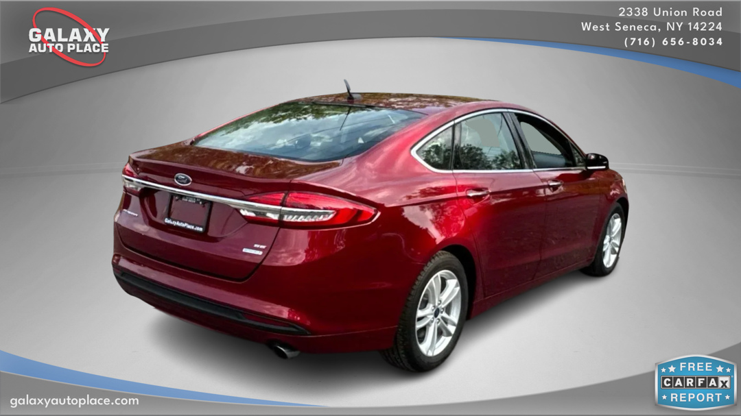 2018 Ford Fusion SE photo 5