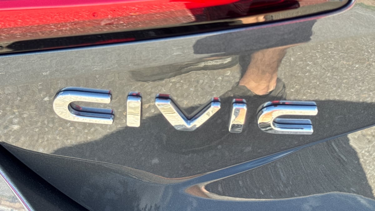 2023 Honda Civic Hatchback EX-L photo 21