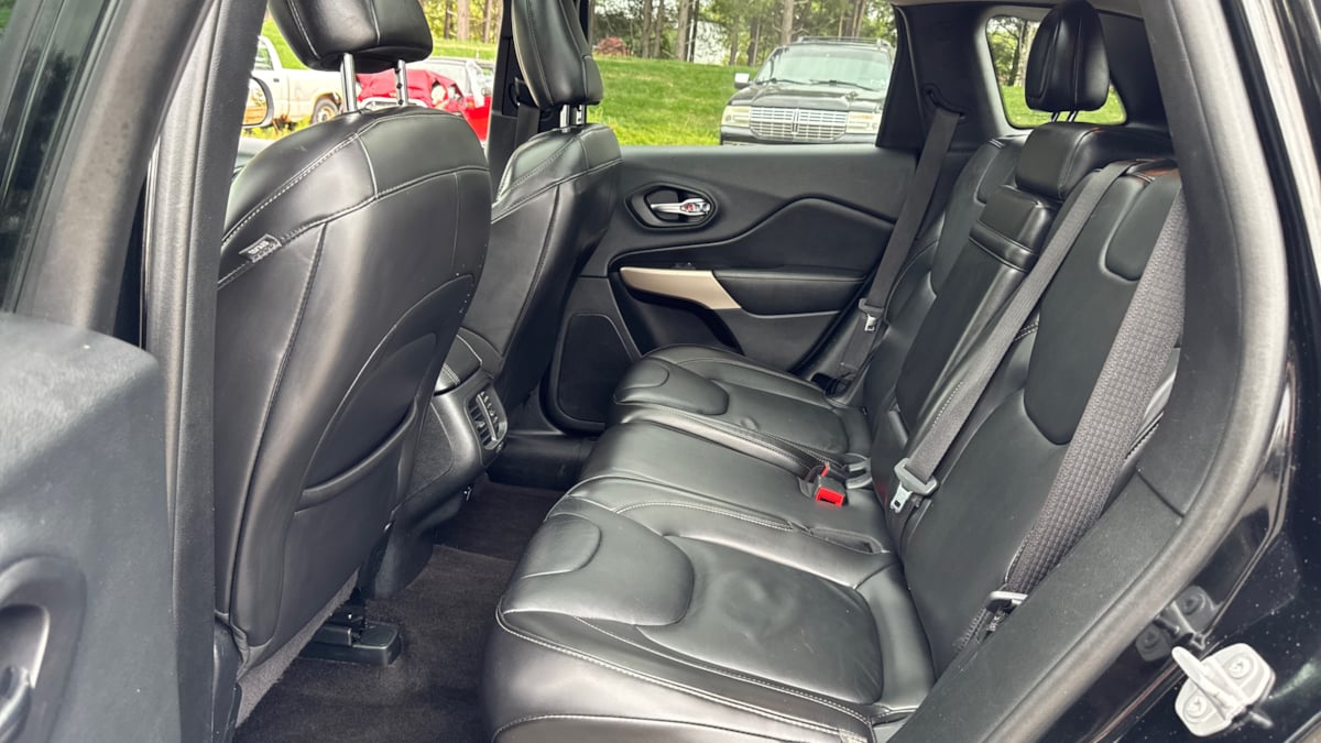 2018 Jeep Cherokee Limited photo 10