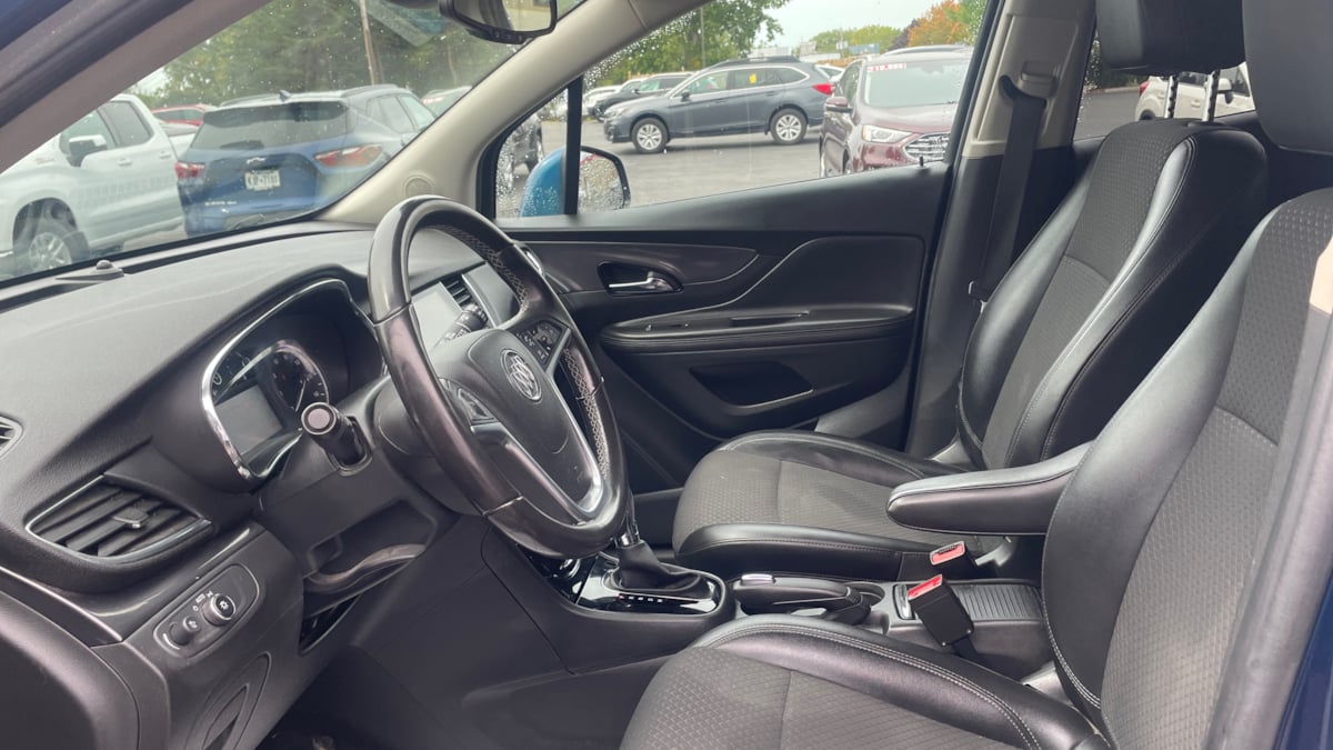 2019 Buick Encore Preferred photo 9