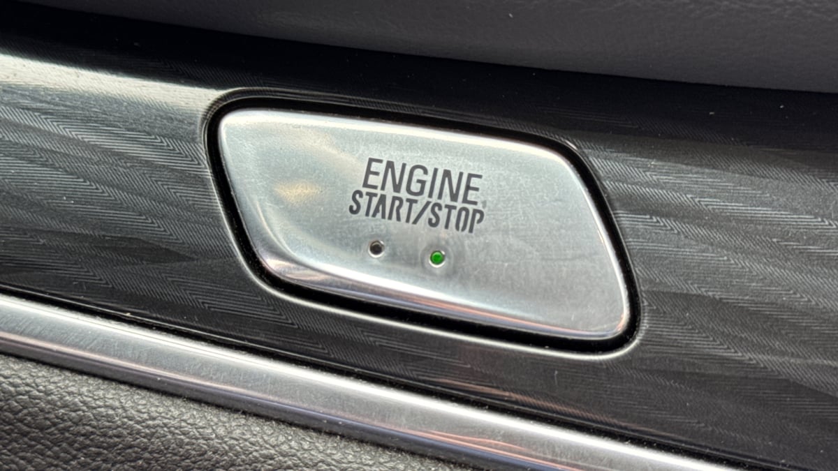 2019 Buick Enclave Essence photo 26