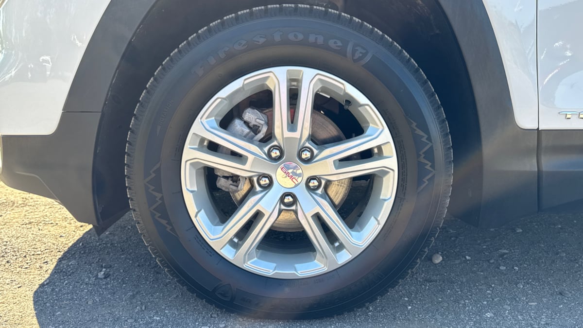 2023 Gmc Terrain SLE photo 22