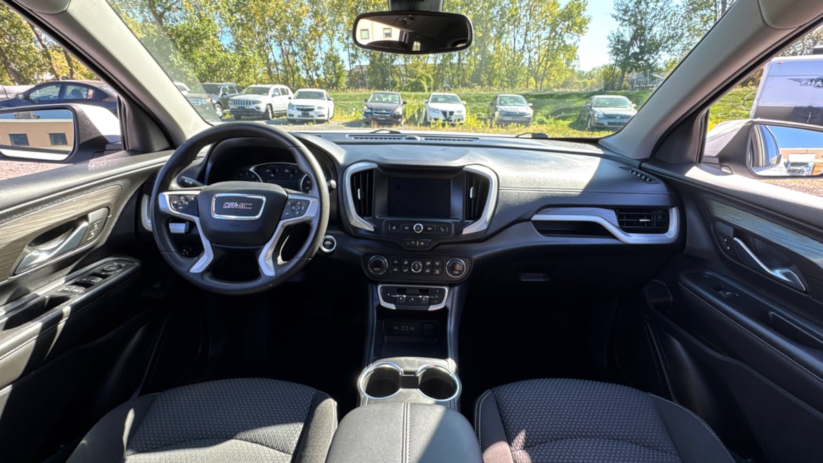 2023 Gmc Terrain SLE photo 24