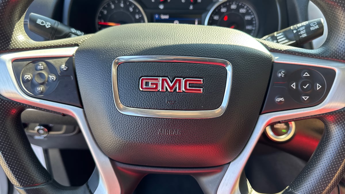 2023 Gmc Terrain SLE photo 15