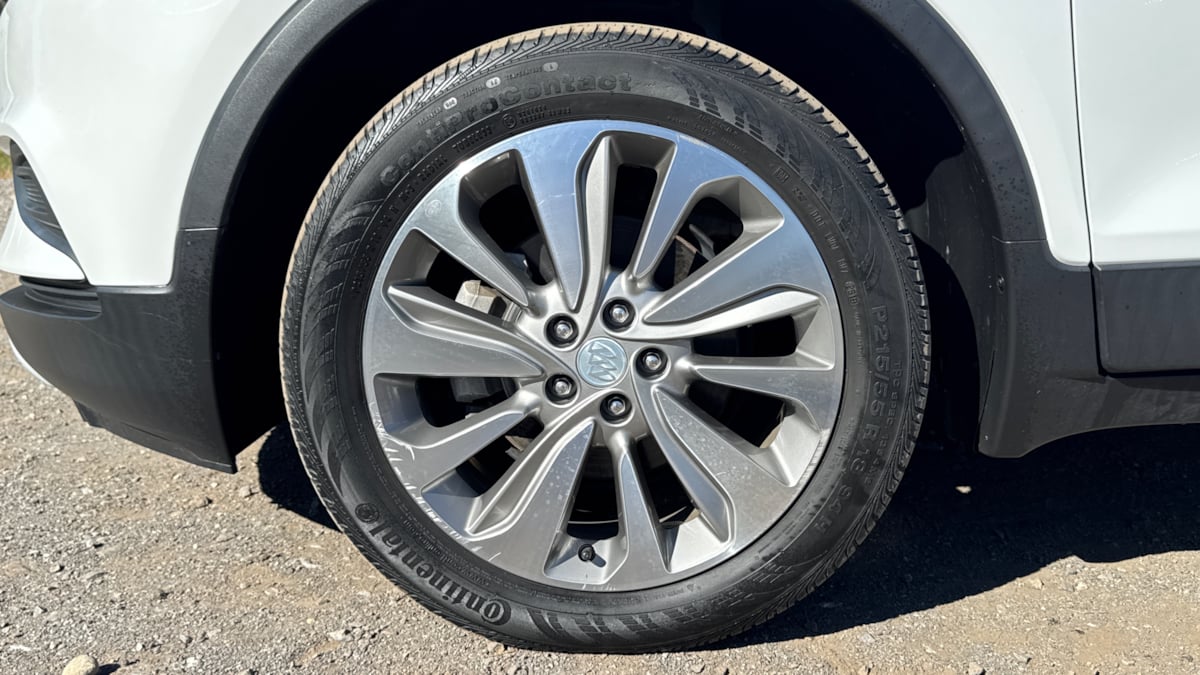 2020 Buick Encore Preferred photo 21