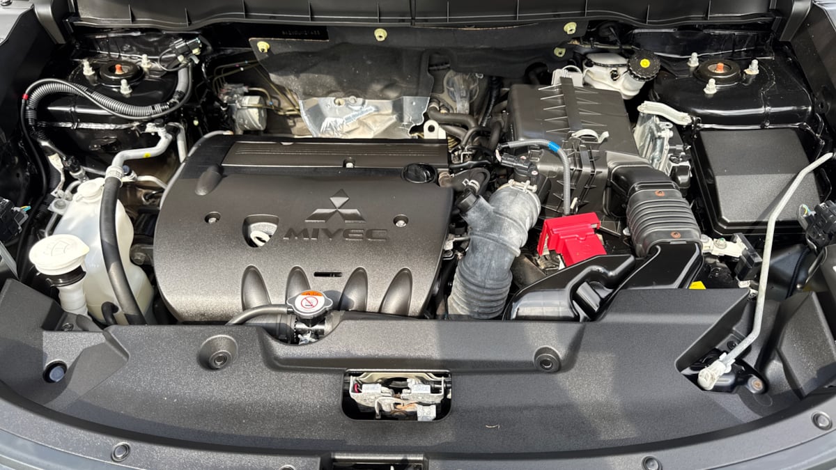 2022 Mitsubishi Outlander Sport LE photo 18