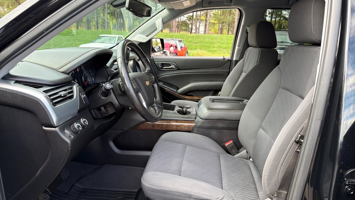 2020 Chevrolet Tahoe LS photo 9