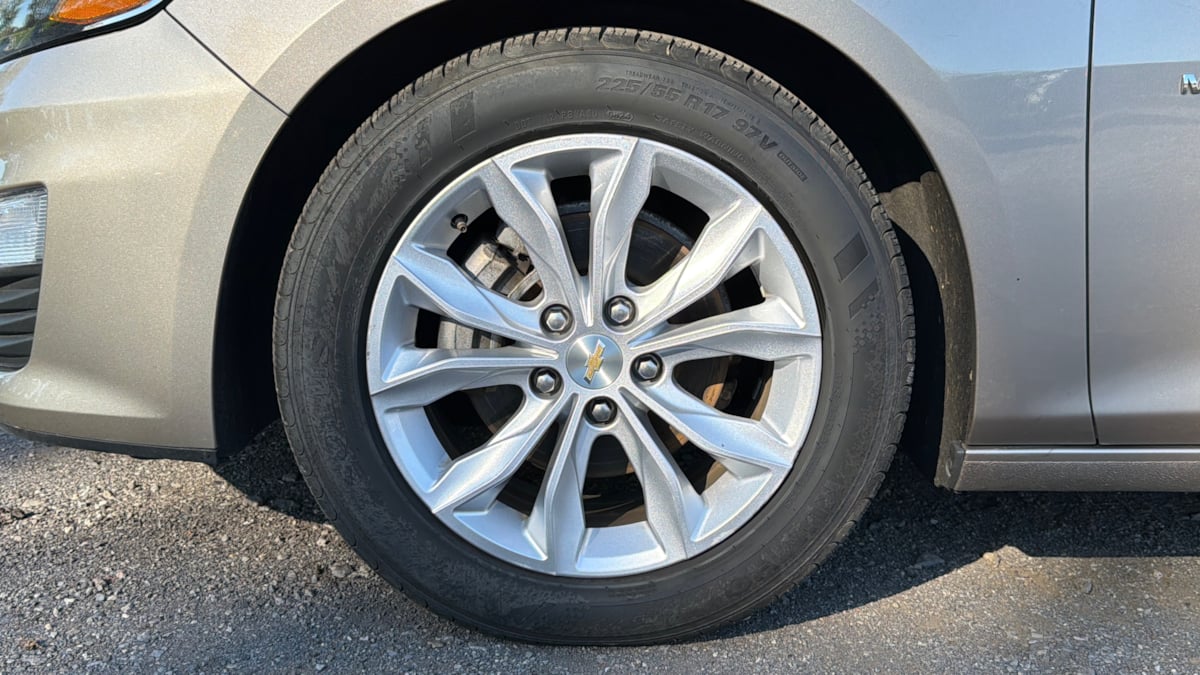 2023 Chevrolet Malibu 1LT photo 22