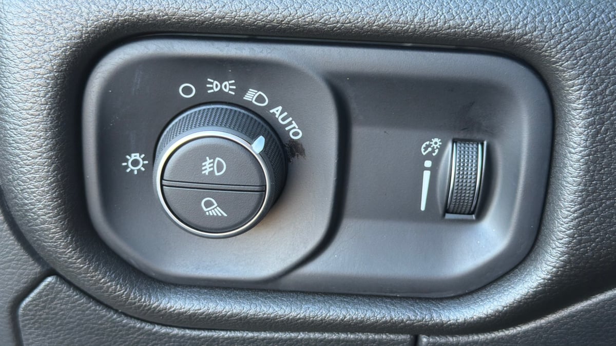 2024 Ram 1500 Tradesman photo 14