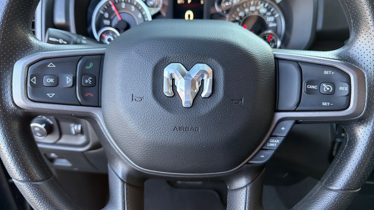 2024 Ram 1500 Tradesman photo 13
