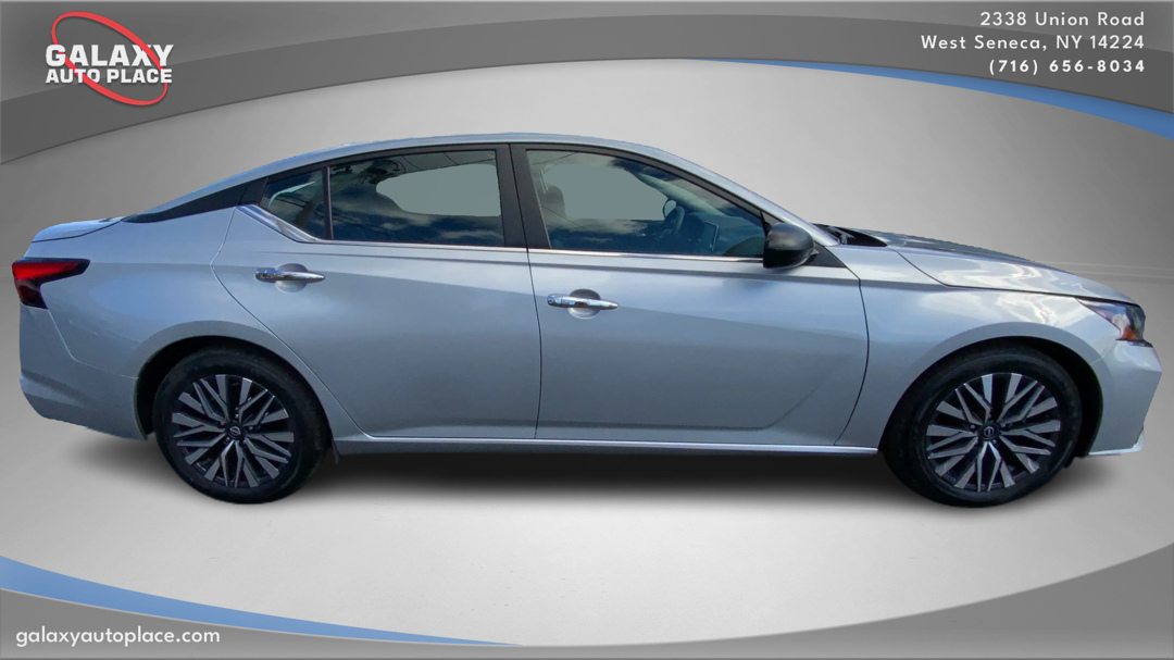 2024 Nissan Altima 2.5 SV photo 4
