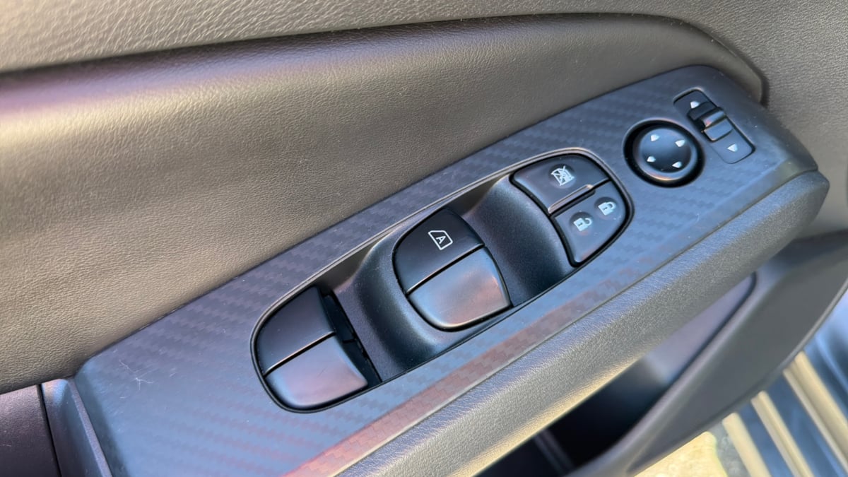 2024 Nissan Altima 2.5 SV photo 16
