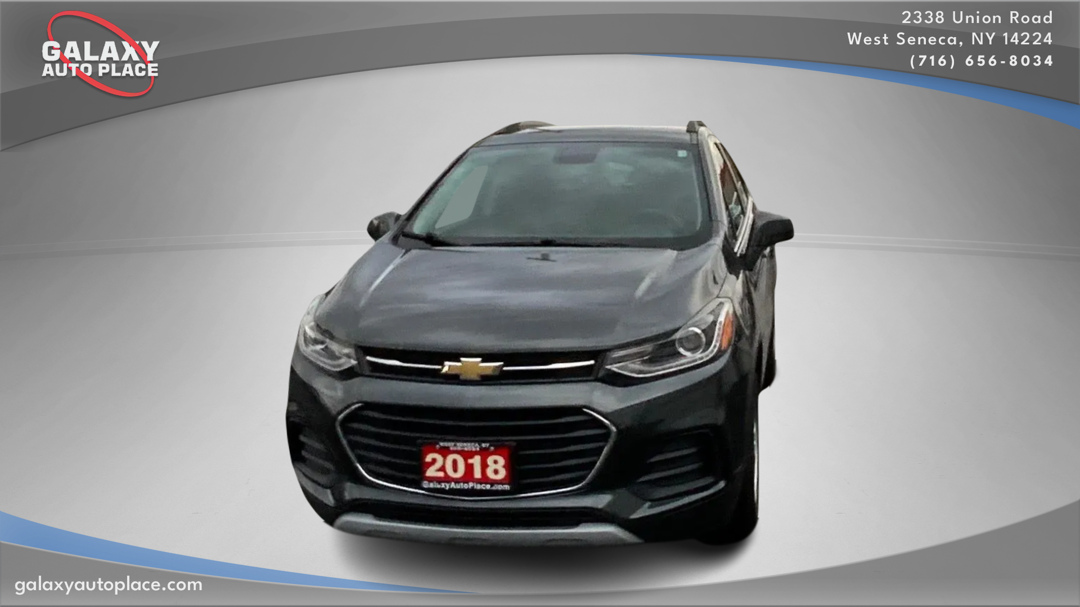 2018 Chevrolet Trax LT photo 2