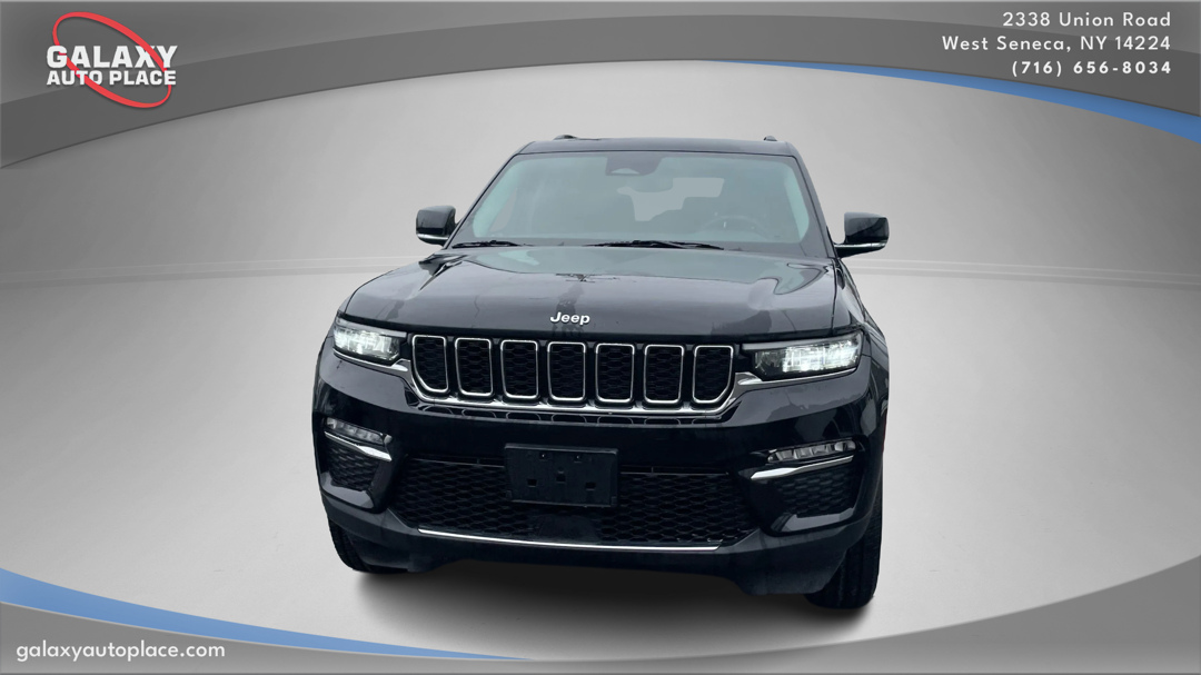 2023 Jeep Grand Cherokee Limited photo 2