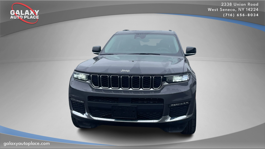 2023 Jeep Grand Cherokee Limited photo 2