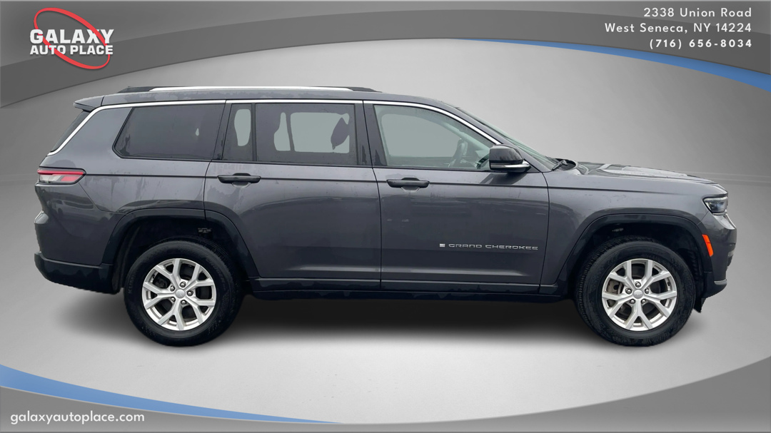 2023 Jeep Grand Cherokee Limited photo 4