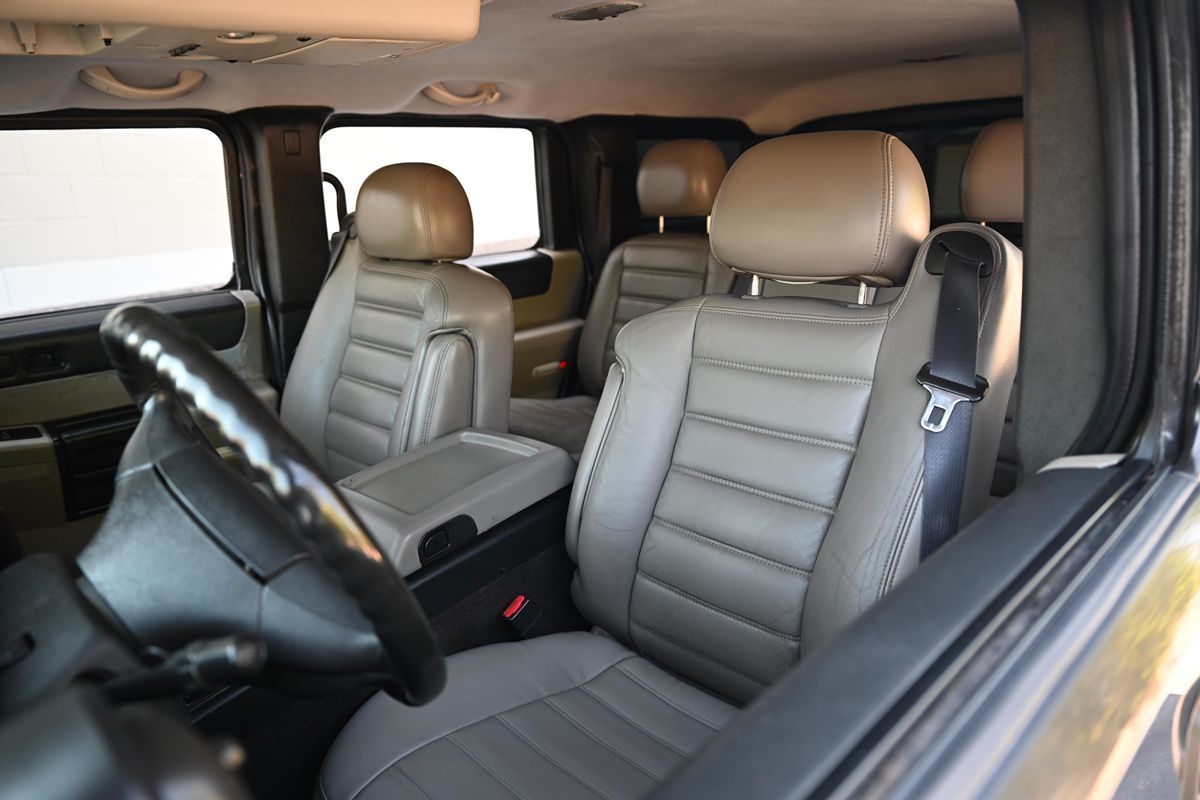 2005 Hummer H2 3/4 Ton photo 11