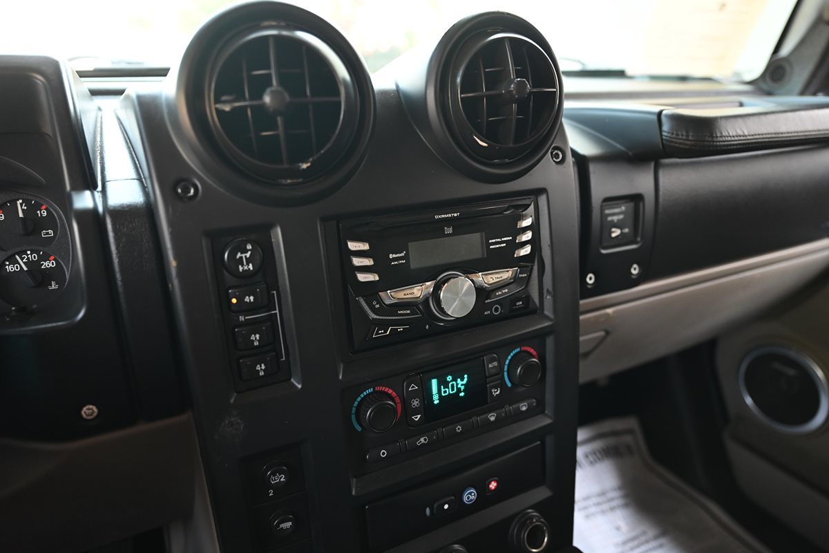2005 Hummer H2 3/4 Ton photo 20