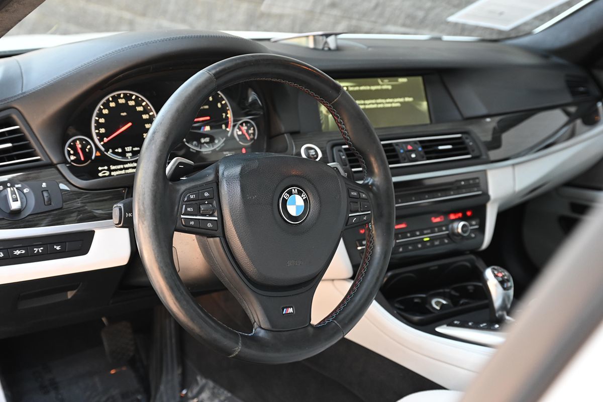 2013 Bmw M5 5 Sedan photo 23