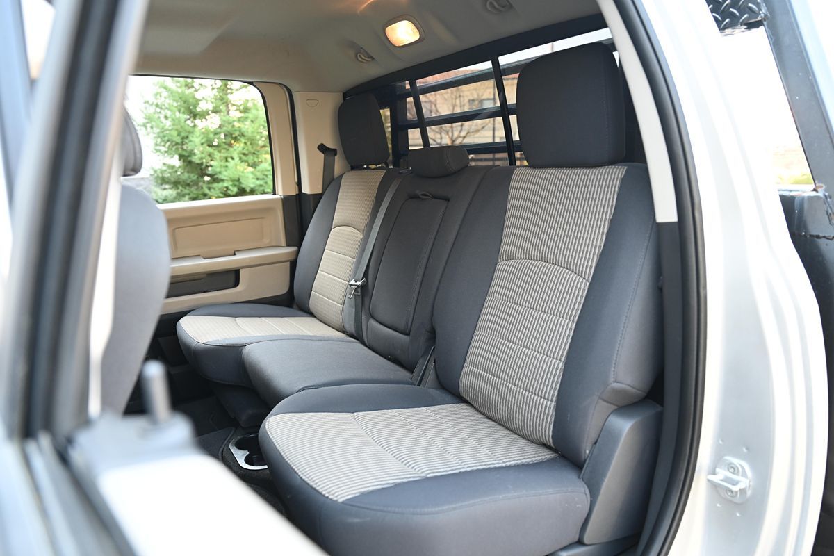 2012 RAM Ram 3500 Pickup SLT - Photo 18