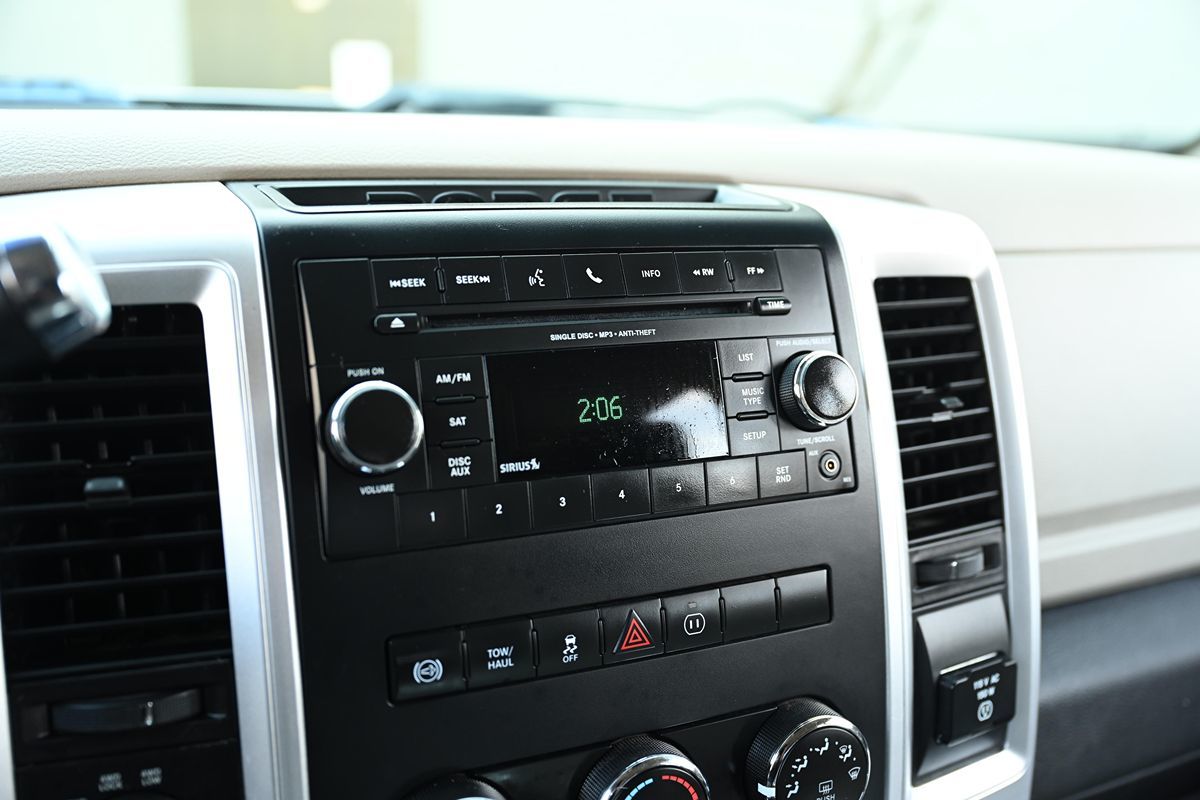 2012 RAM Ram 3500 Pickup SLT - Photo 24