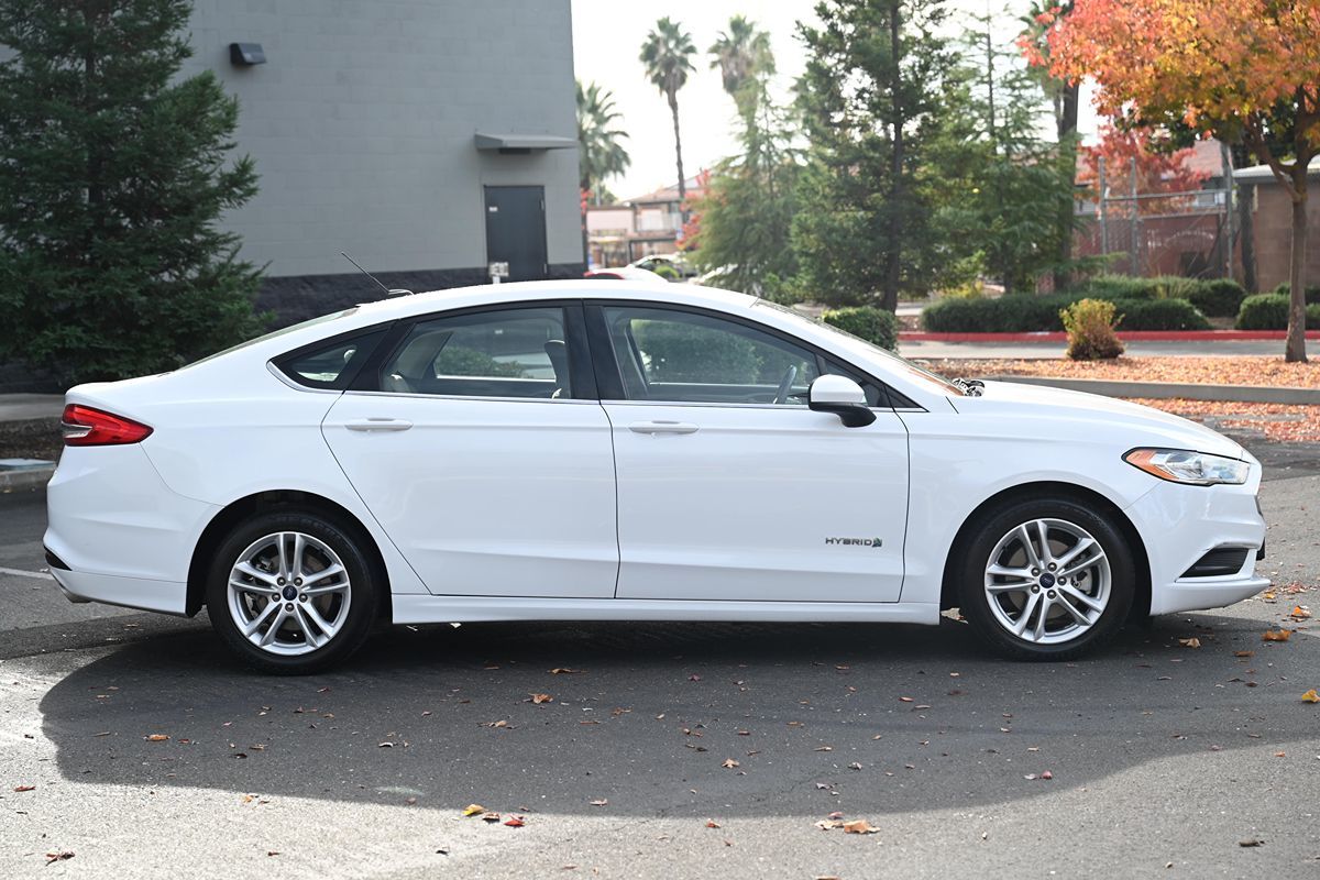Sold 2018 Ford Fusion Hybrid S in Sacramento