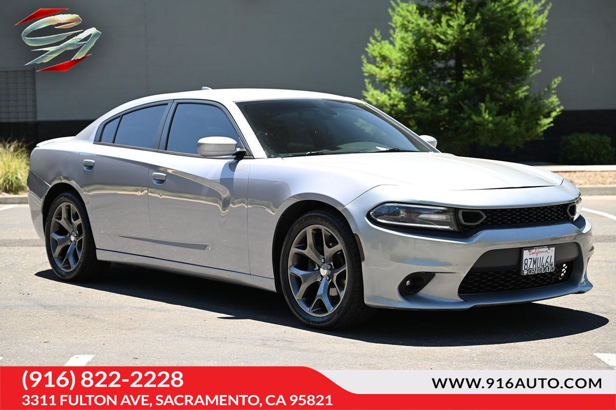 2015 Dodge Charger SXT