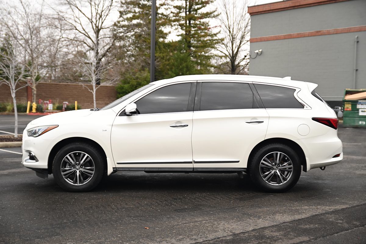 2019 Infiniti QX60 Luxe photo 4