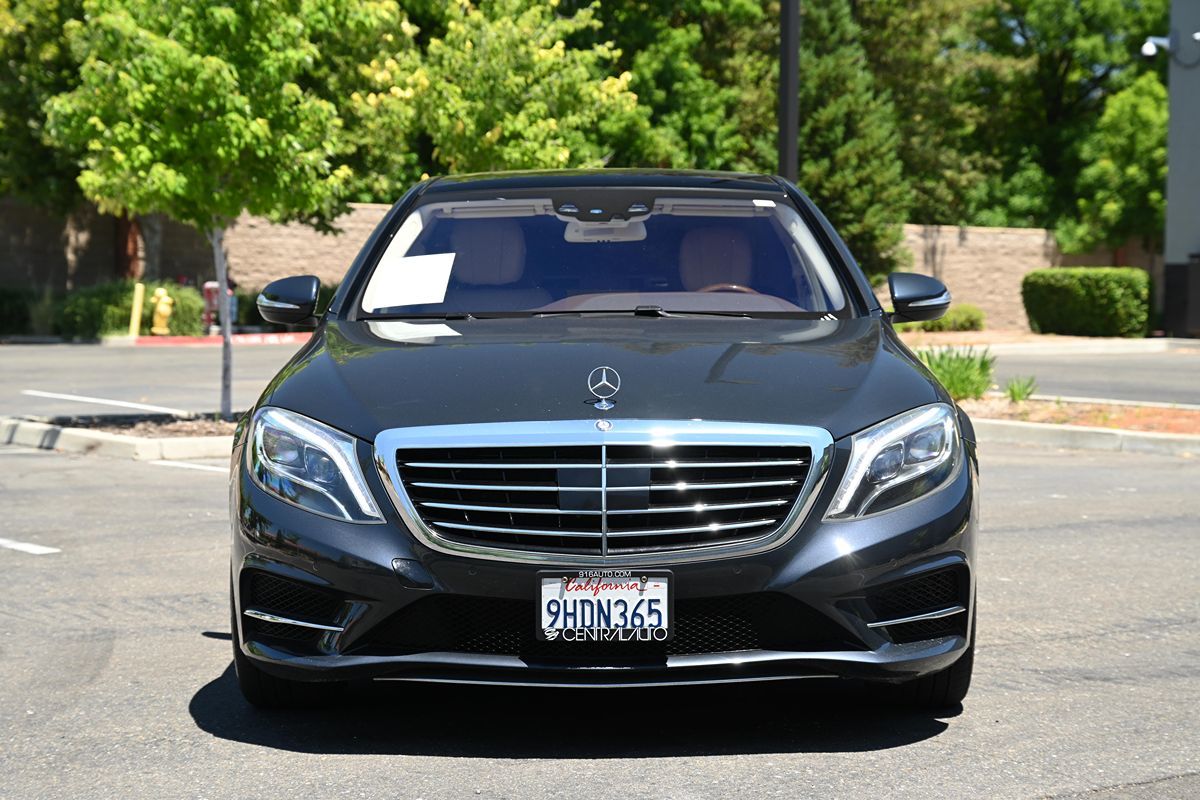2015 Mercedes Benz S 550 4MATIC photo 2