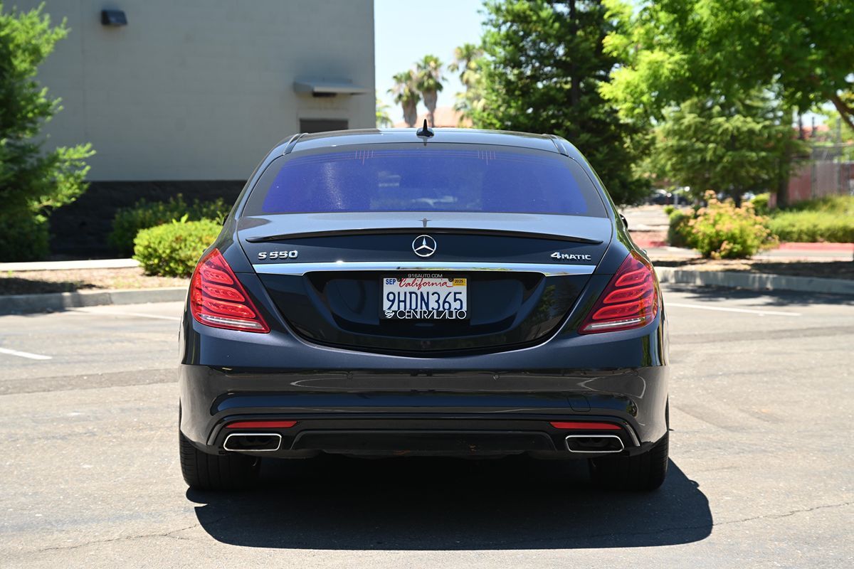 2015 Mercedes Benz S 550 4MATIC photo 6