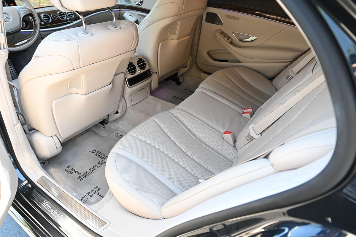 2015 Mercedes Benz S 550 4MATIC photo 15
