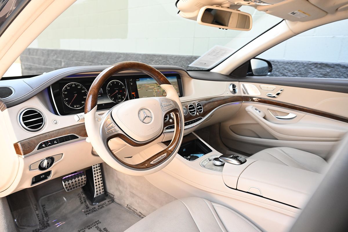 2015 Mercedes Benz S 550 4MATIC photo 21