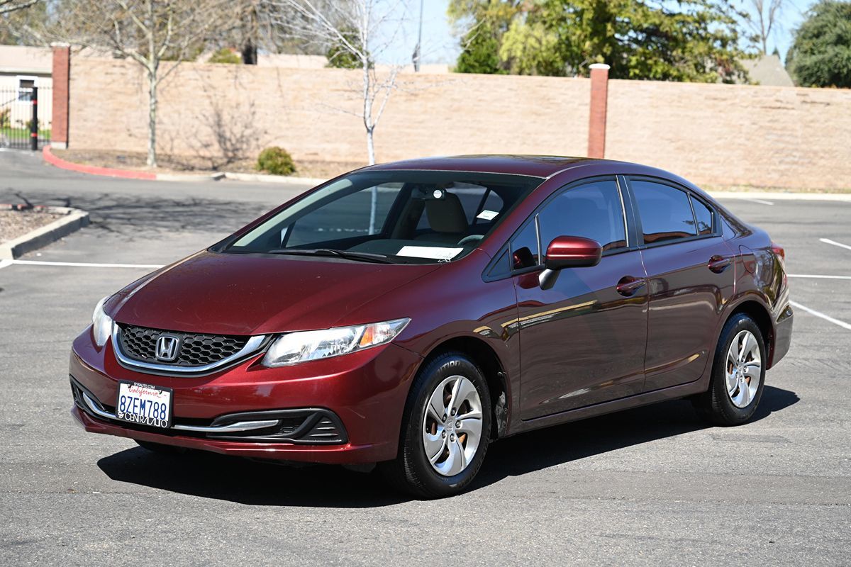 2015 Honda Civic LX photo 3