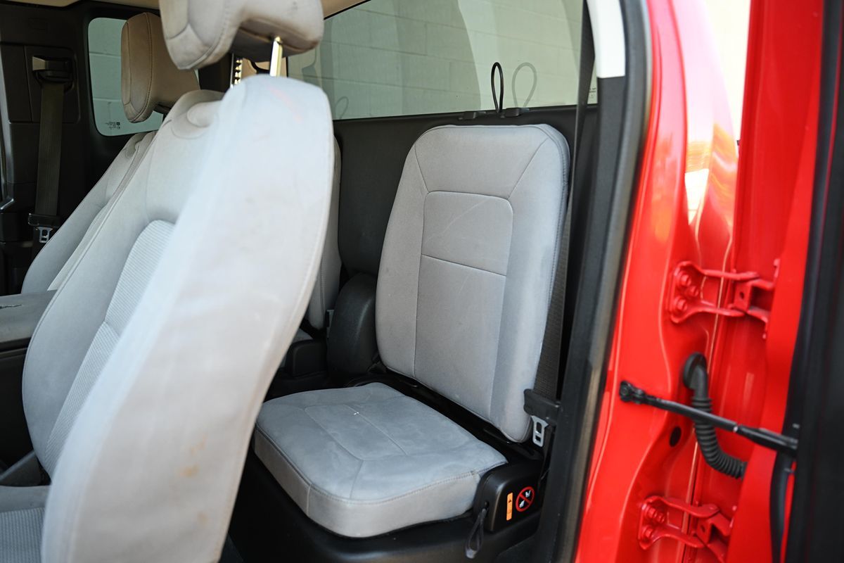 2017 Chevrolet Colorado Work Truck photo 14