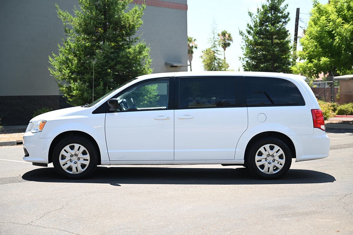 2018 Dodge Grand Caravan SE photo 4