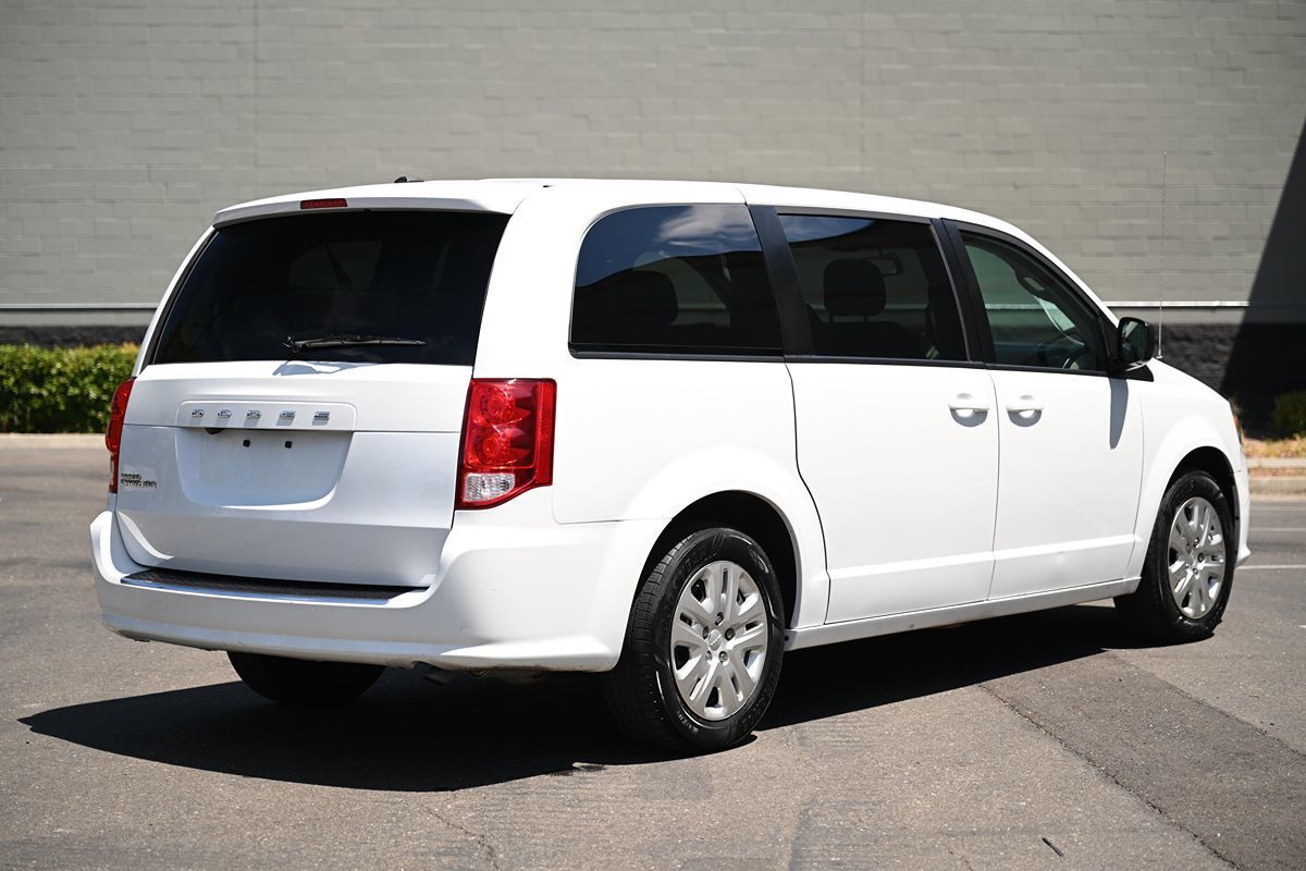 2018 Dodge Grand Caravan SE photo 7