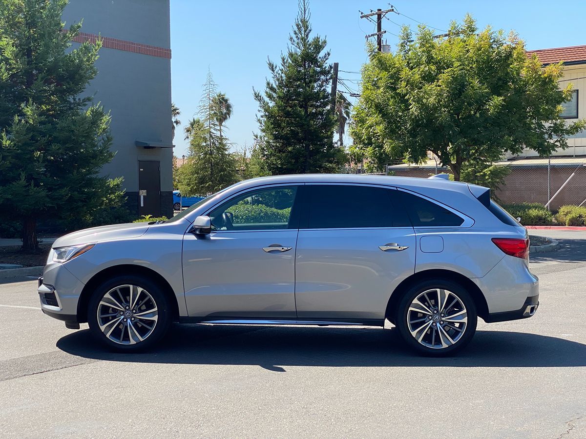 2017 Acura MDX SH-AWD Technology photo 4
