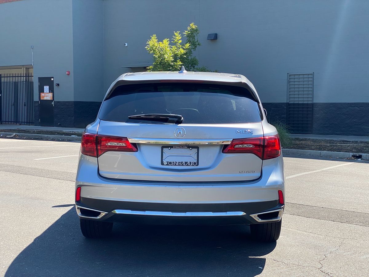2017 Acura MDX SH-AWD Technology photo 6