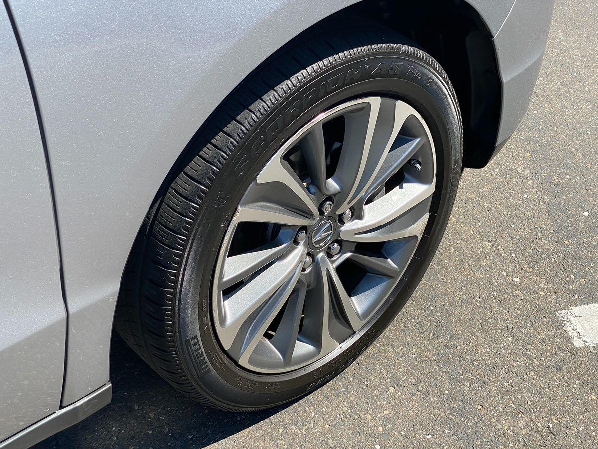 2017 Acura MDX SH-AWD Technology photo 9