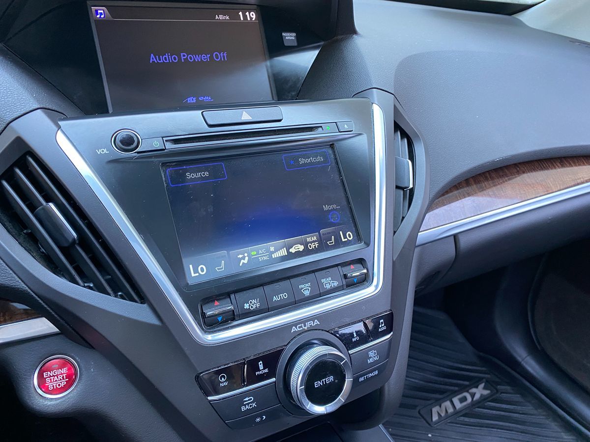 2017 Acura MDX SH-AWD Technology photo 23