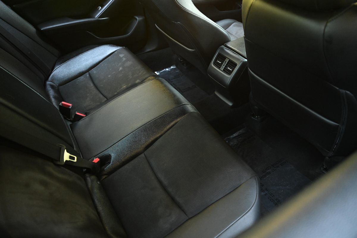 2019 Honda Accord Sport 2.0T photo 14