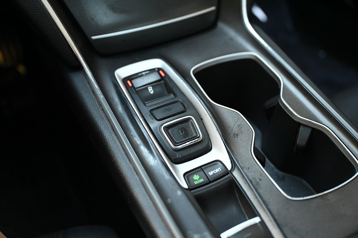 2019 Honda Accord Sport 2.0T photo 26