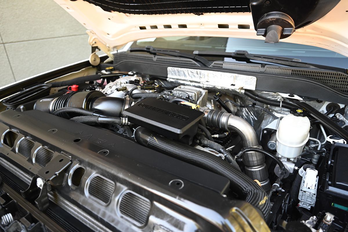 2018 Chevrolet Silverado 3500HD LTZ photo 11