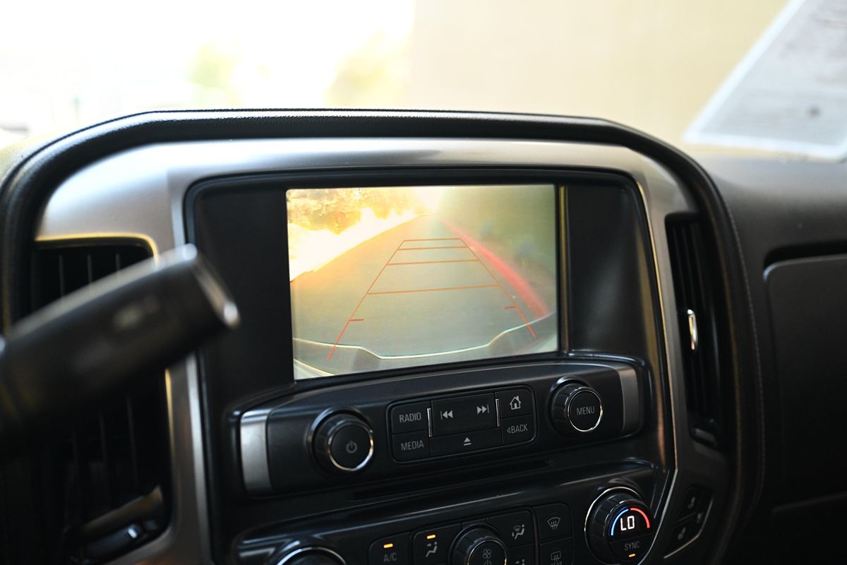 2018 Chevrolet Silverado 3500HD LTZ photo 26