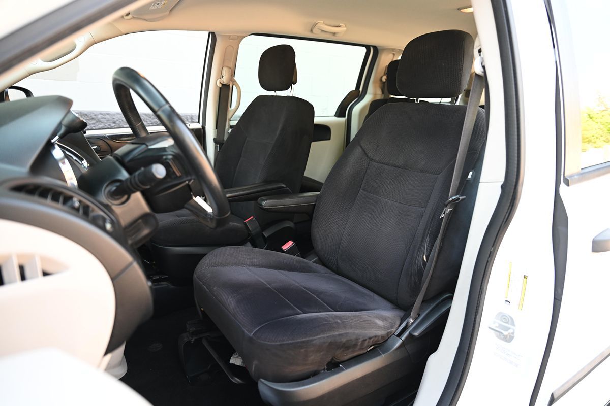2014 Dodge Grand Caravan SE photo 20