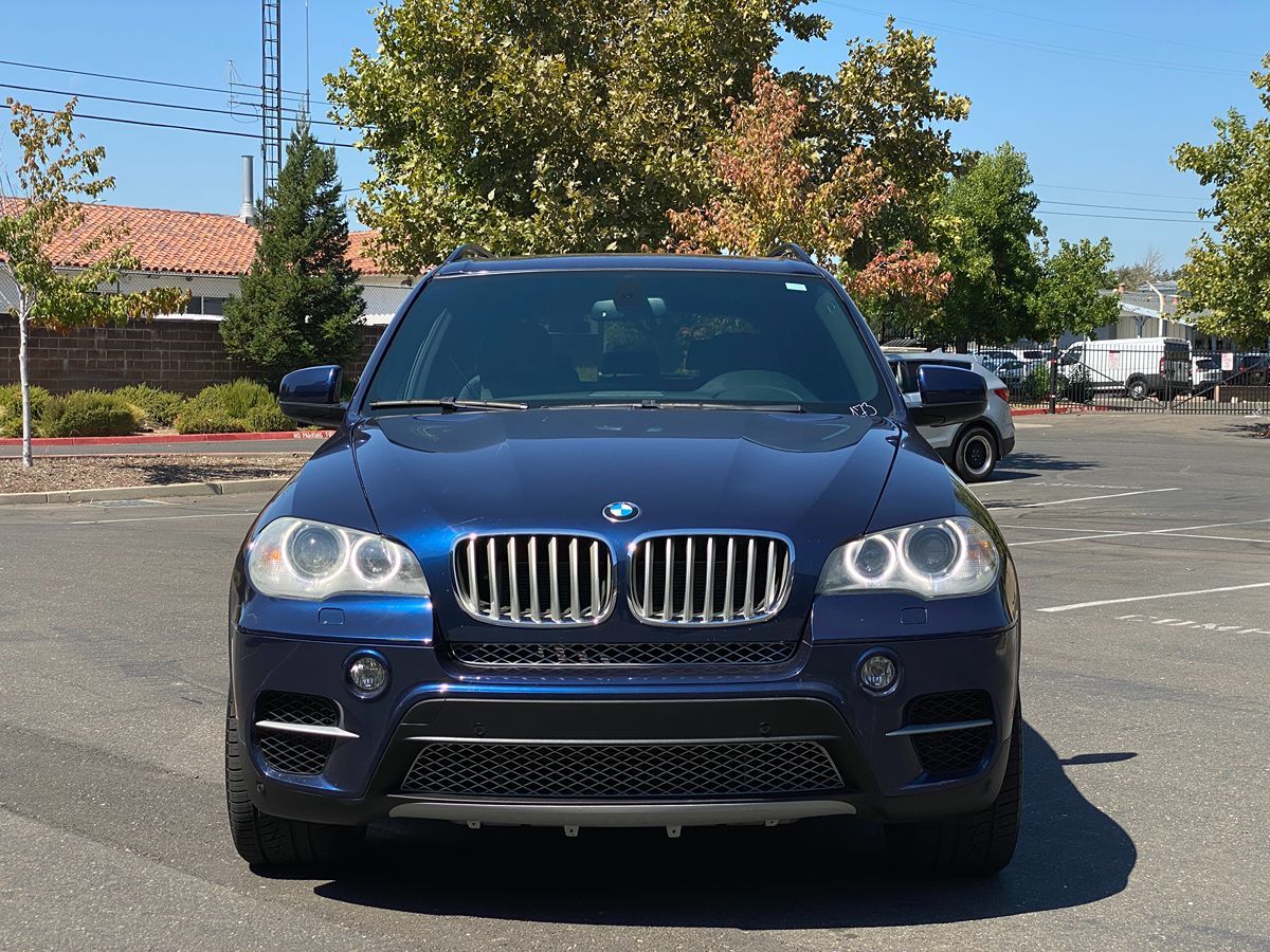 2012 Bmw X5 xDrive50i photo 2