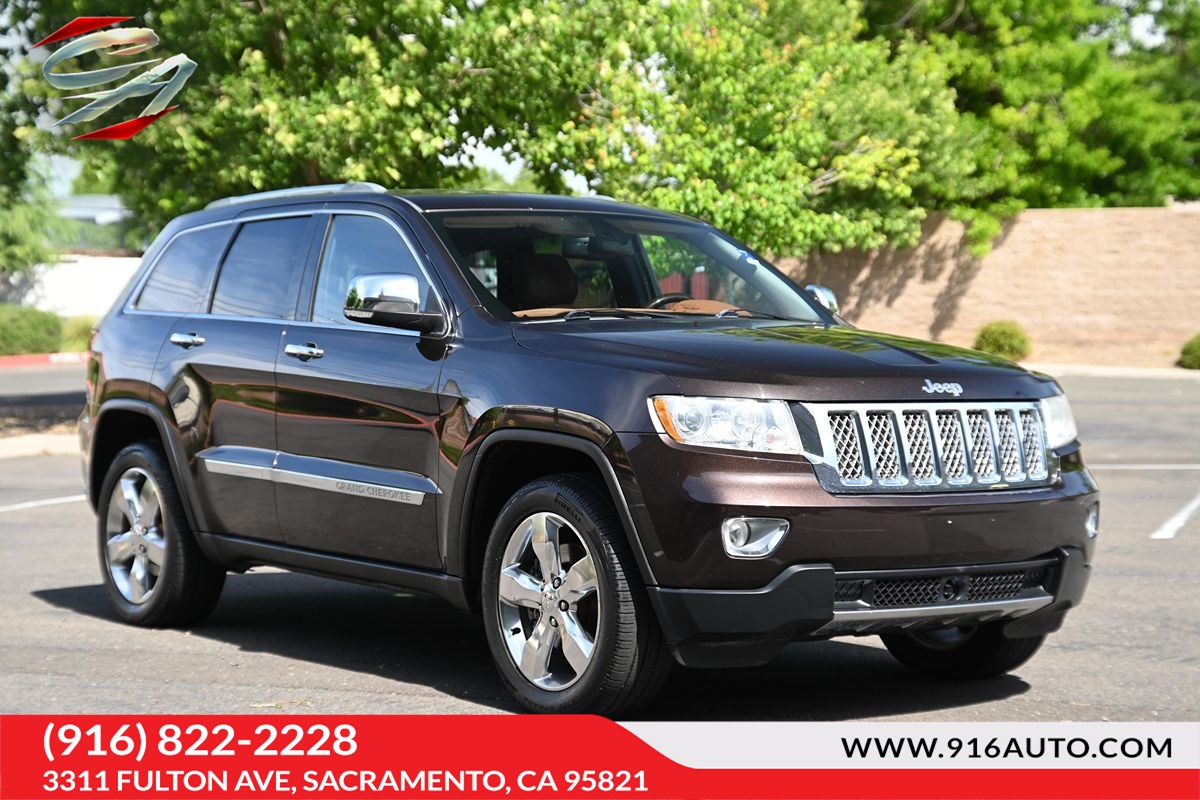 2011 Jeep Grand Cherokee Overland 4WD's photo