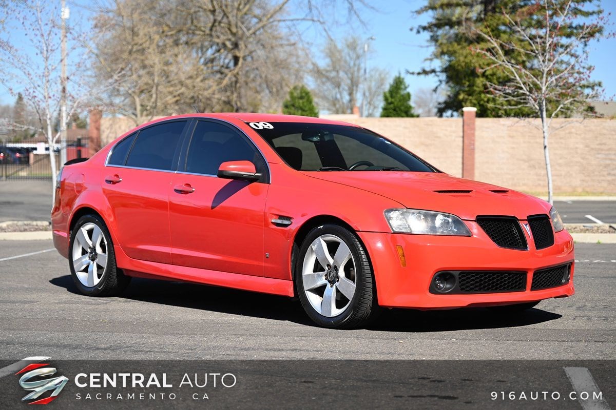 Liquid Red 2009 Pontiac G8 Sedan Rear-Wheel Drive Automatic