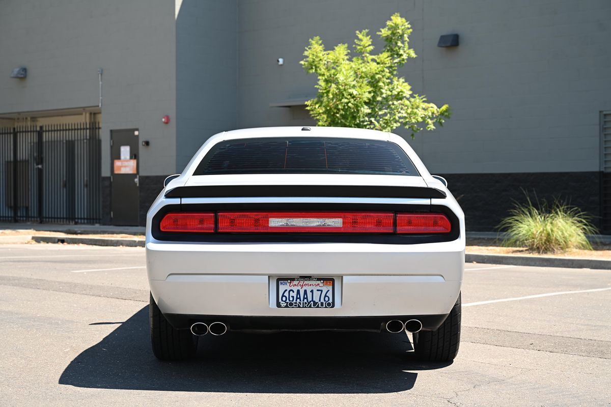 2009 Dodge Challenger R/T photo 5